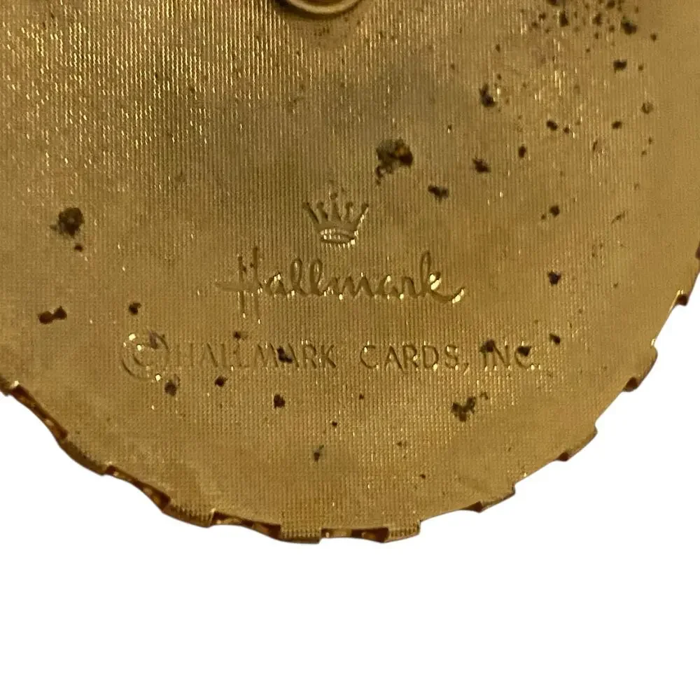 Vintage Hallmark 1.5